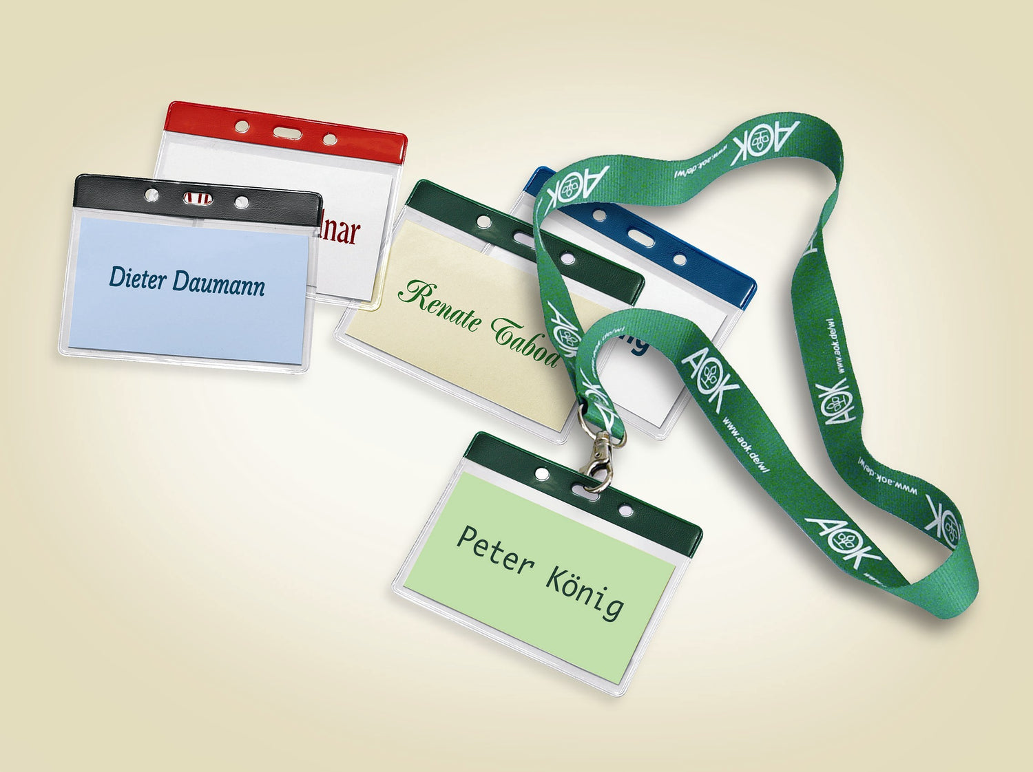 Namensschilder mit Textilband