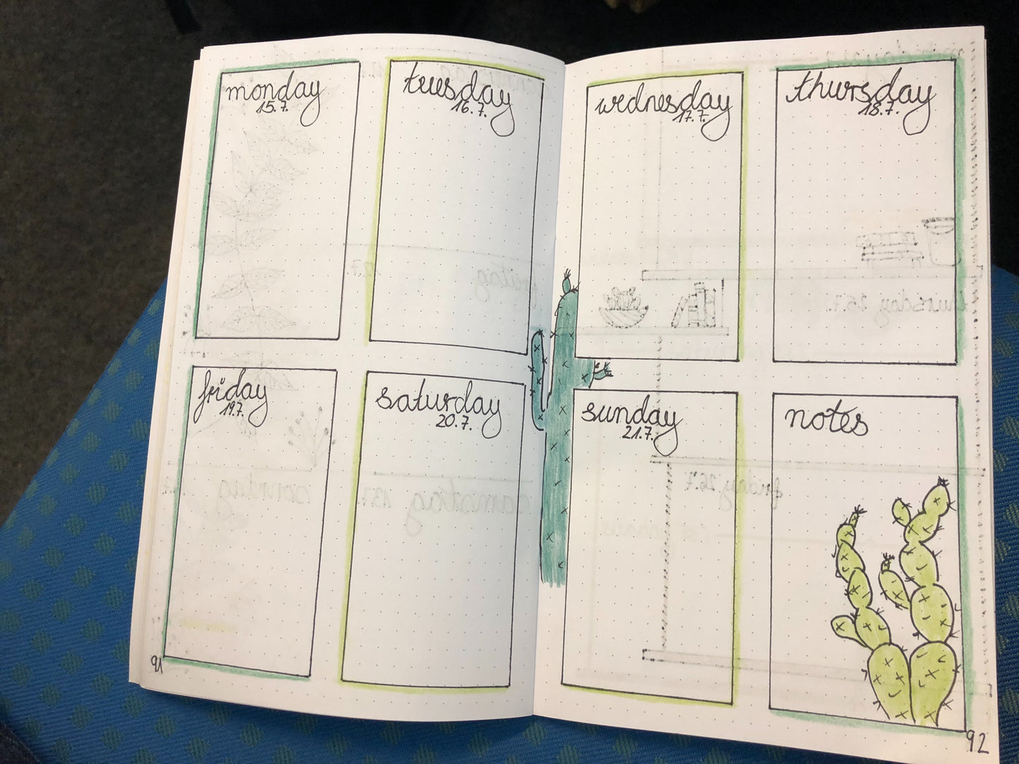 Bullet Journal Notizbuch, 13 x 21 cm, regeneriertes Leder, 2x 64 Blatt Einlagen